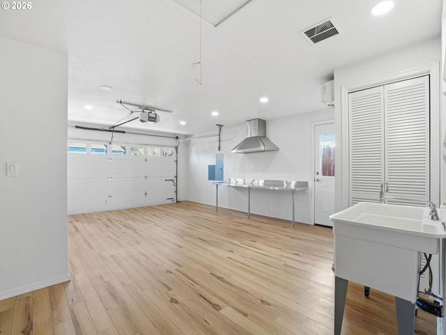 2556 Nw NORWOOD St, Camas, WA 98607