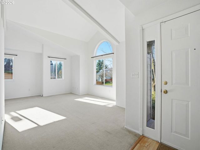 2556 Nw NORWOOD St, Camas, WA 98607