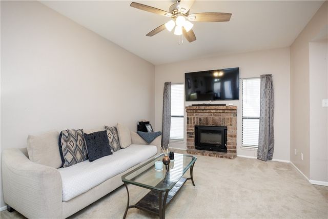 2705 Saint Joseph E, Corpus Christi, TX 78418