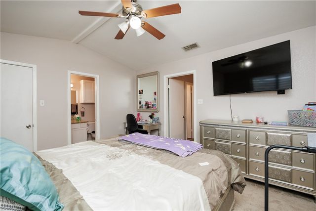 2705 Saint Joseph E, Corpus Christi, TX 78418