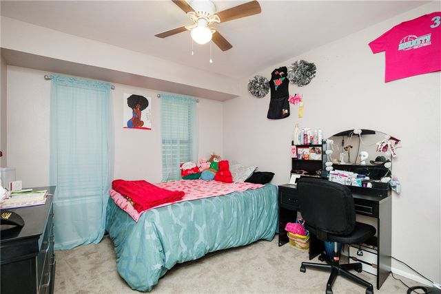 2705 Saint Joseph E, Corpus Christi, TX 78418