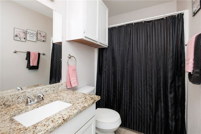 2705 Saint Joseph E, Corpus Christi, TX 78418