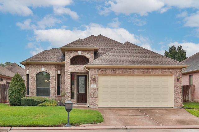 16218 Jordyn Lake Drive, Tomball, TX 77377