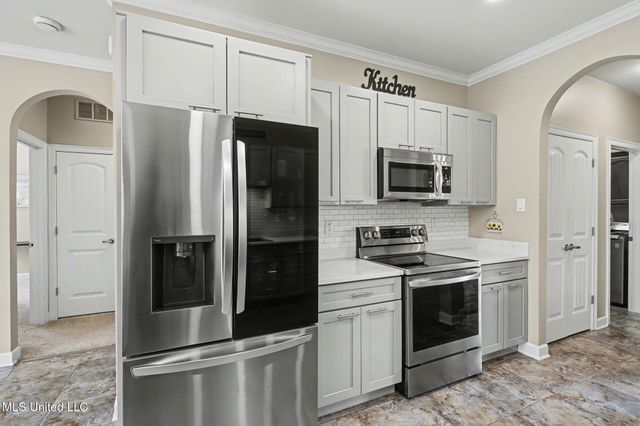 14185 Chapel Ridge Trail, Olive Branch, MS 38654