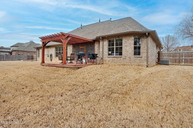 14185 Chapel Ridge Trail, Olive Branch, MS 38654