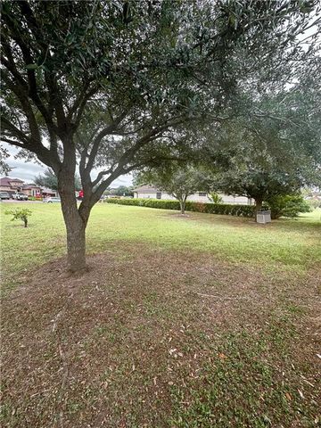 2221 Links Drive, Edinburg, TX 78542