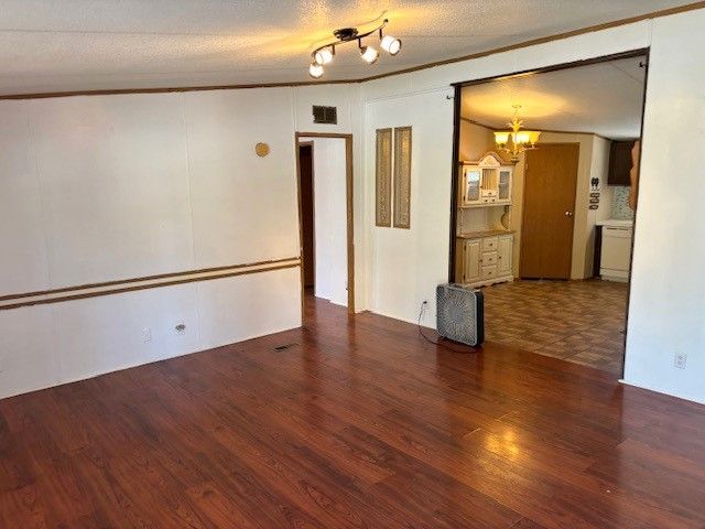 1809 Mobile Road, Grand Prairie, TX 75052
