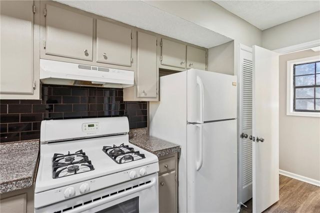 752 Barnes Mill Trace, Marietta, GA 30062