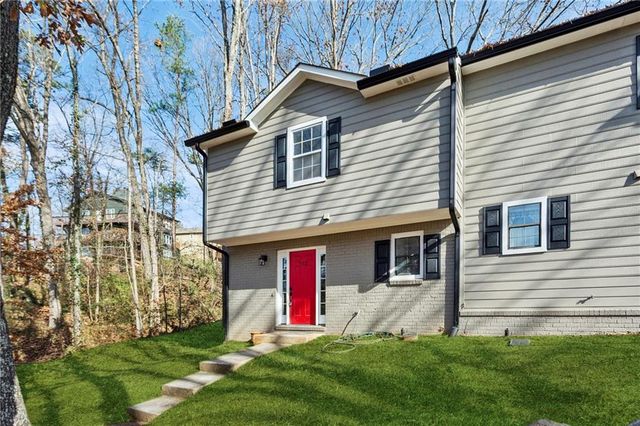 752 Barnes Mill Trace, Marietta, GA 30062