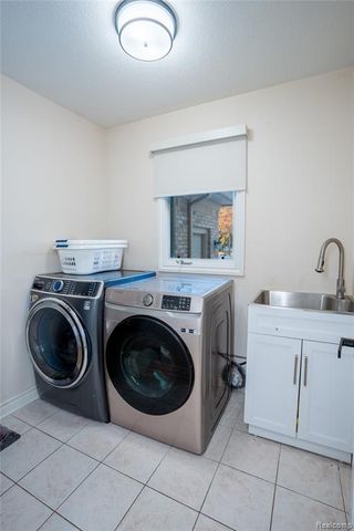 1753 Deer Path Trail, Oxford, MI 48371