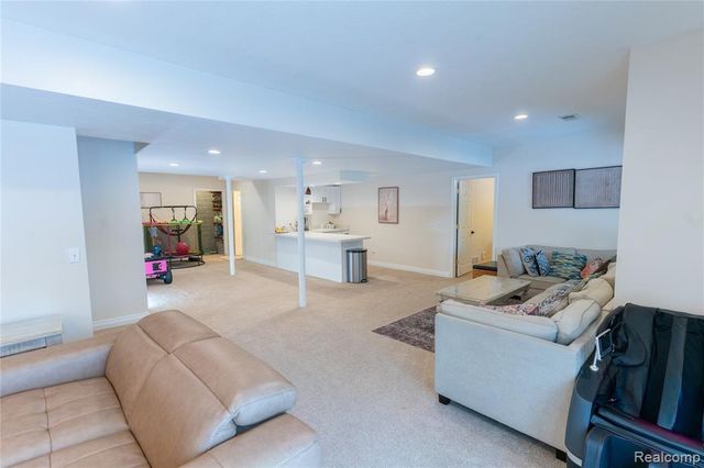 1753 Deer Path Trail, Oxford, MI 48371