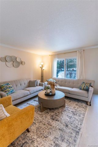 1753 Deer Path Trail, Oxford, MI 48371