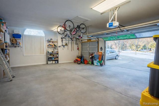 1753 Deer Path Trail, Oxford, MI 48371