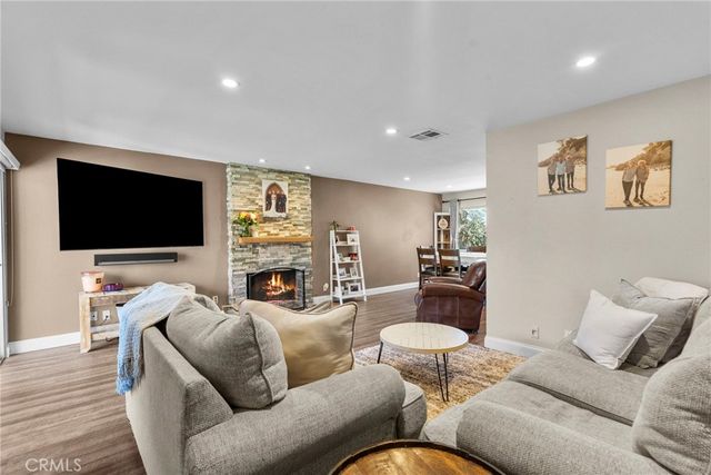 2063 Euclid Ave, Camarillo, CA 93010