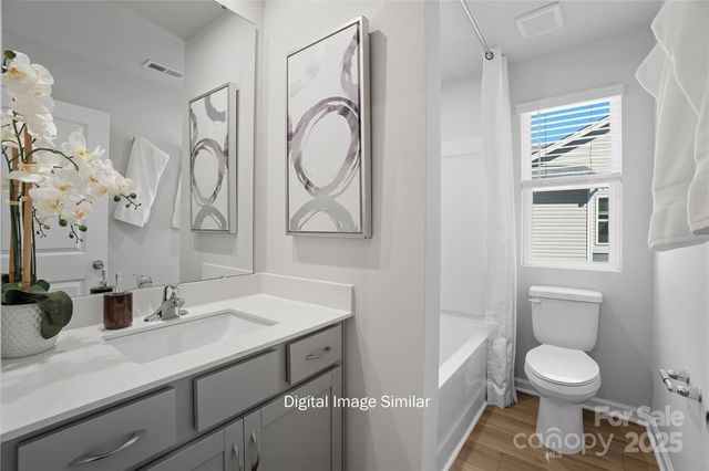 7024 Hodges Meadow Lane, Charlotte, NC 28213