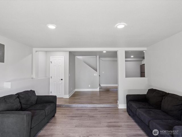 7315 294th Street NE, Arlington, WA 98223
