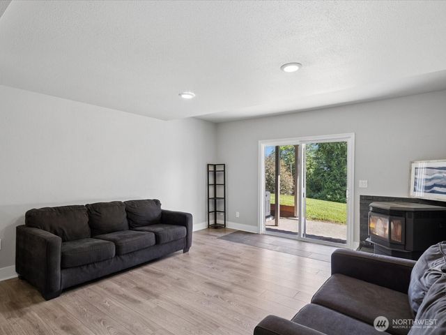 7315 294th Street NE, Arlington, WA 98223