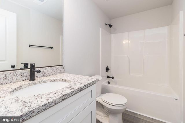215 MANSFIELD ST, Fredericksburg, VA 22408