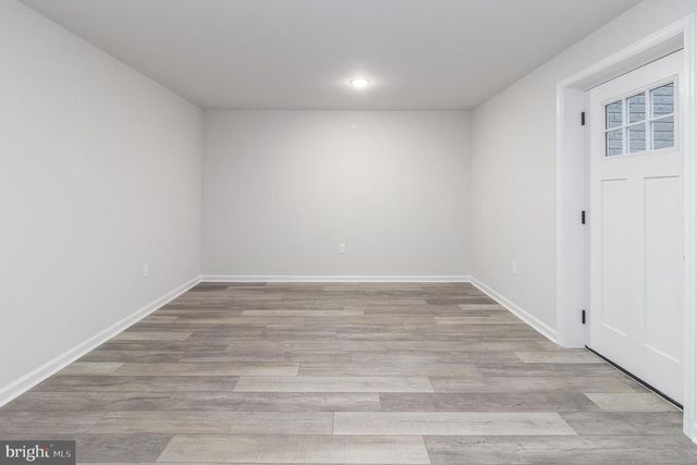 215 MANSFIELD ST, Fredericksburg, VA 22408