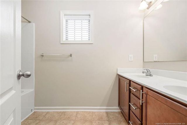 110 Summerseat Way, Bunnlevel, NC 28323