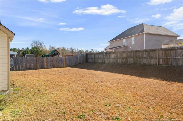 110 Summerseat Way, Bunnlevel, NC 28323