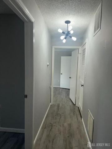 41 Brighton Way, North Brunswick, NJ 08902