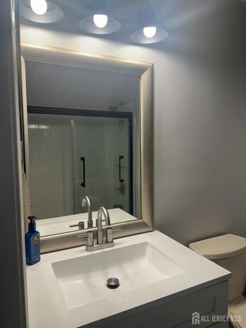 41 Brighton Way, North Brunswick, NJ 08902