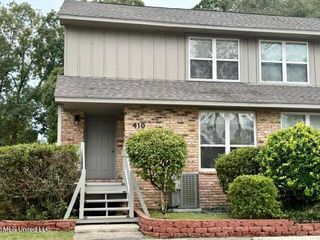 410 Highpoint Drive, Diamondhead, MS 39525