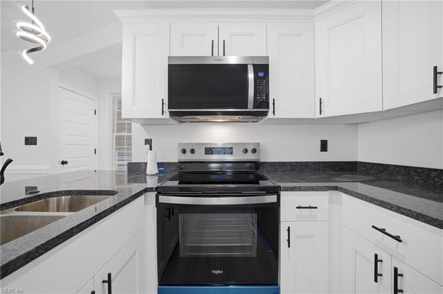 2428 Middle AVE, Norfolk, VA 23504