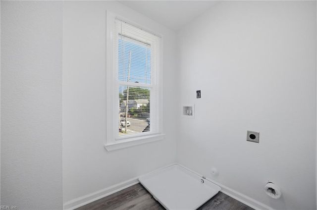 2428 Middle AVE, Norfolk, VA 23504