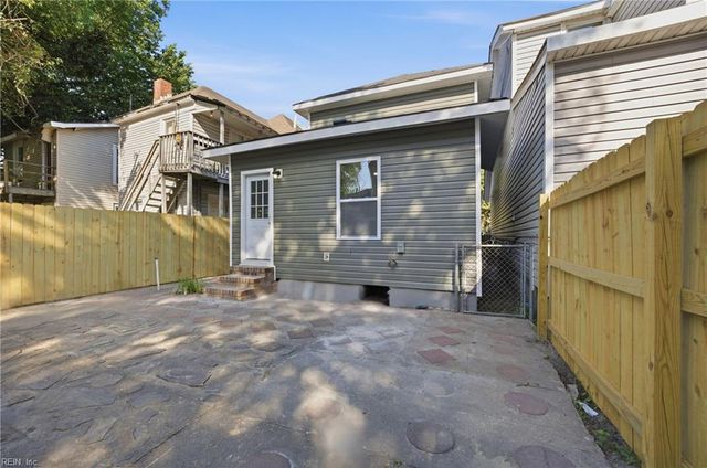 2428 Middle AVE, Norfolk, VA 23504