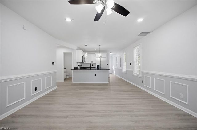 2428 Middle AVE, Norfolk, VA 23504