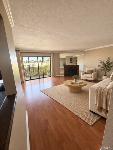 605 303 Redondo Avenue, Long Beach, CA 90814