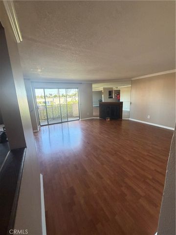 605 303 Redondo Avenue, Long Beach, CA 90814