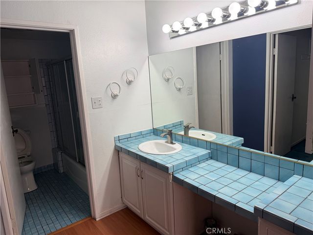 605 303 Redondo Avenue, Long Beach, CA 90814