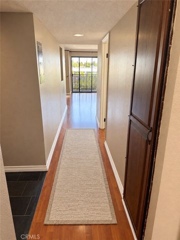 605 303 Redondo Avenue, Long Beach, CA 90814