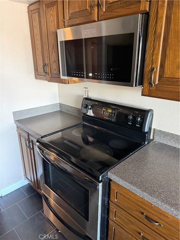 605 303 Redondo Avenue, Long Beach, CA 90814
