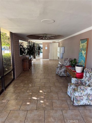 605 303 Redondo Avenue, Long Beach, CA 90814