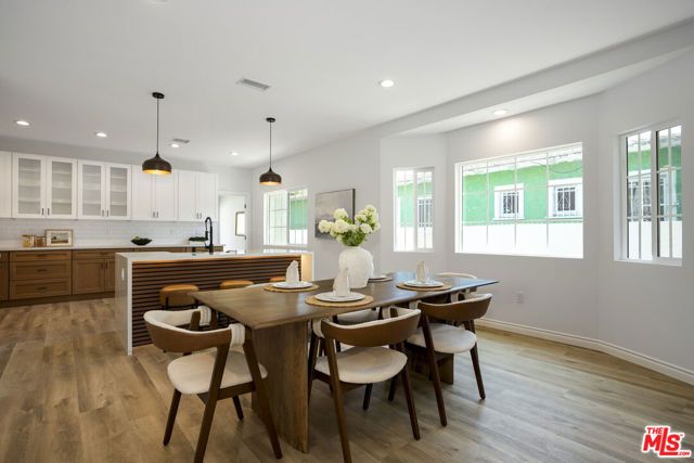 3666 2nd Avenue, Los Angeles, CA 90018