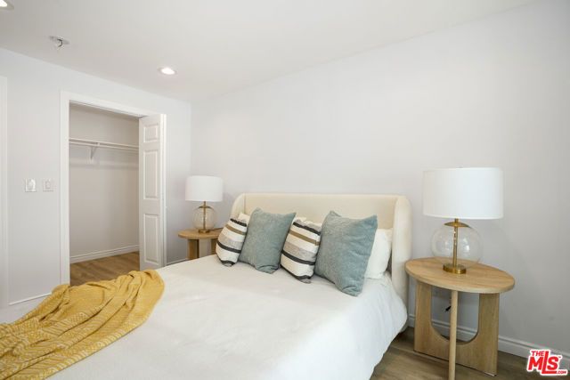 3666 2nd Avenue, Los Angeles, CA 90018