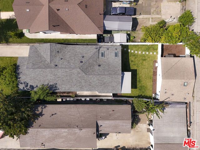 3666 2nd Avenue, Los Angeles, CA 90018