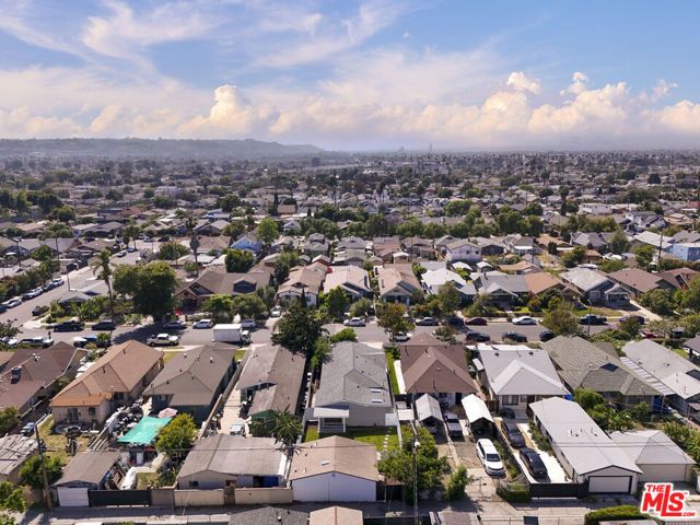 3666 2nd Avenue, Los Angeles, CA 90018