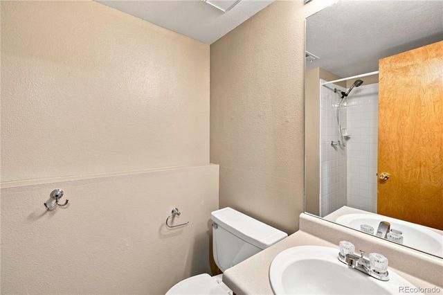 3240 Richmond Drive, Colorado Springs, CO 80922