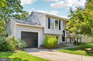 207 OAK HOLLOW COURT, Pasadena, MD 21122