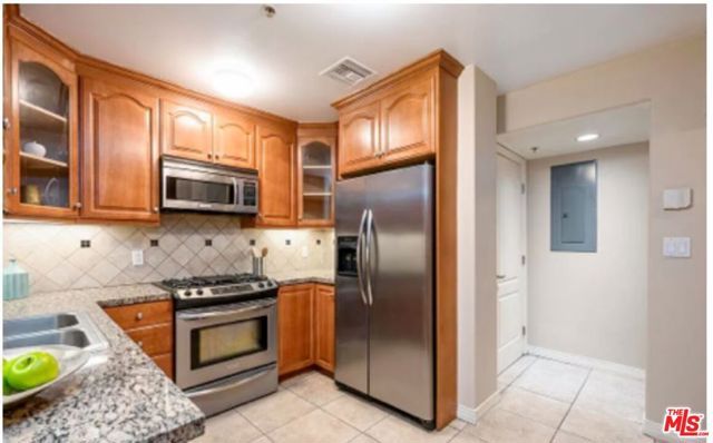 4732 Radford Avenue 12, Valley Village, CA 91607