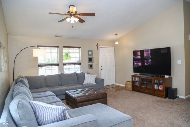 14 Daniel Circle, Brownsburg, IN 46112