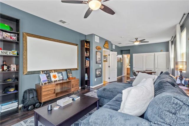 63 Volta Del Tintori Street, Lake Elsinore, CA 92532