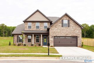 909 Ronnie Drive, Hartselle, AL 35640