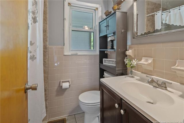 7509 Bridgeman Drive, Fayetteville, NC 28303
