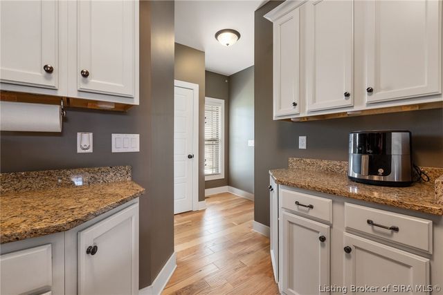 3102 Ambercrest Loop, Jeffersonville, IN 47130